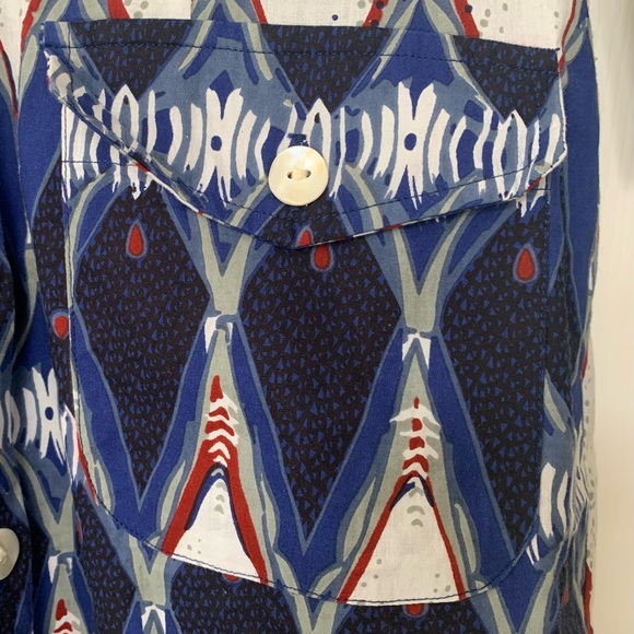 Blue,white & red printed cotton short dress. 2 pockets, shell buttons. - Picture 6 of 9